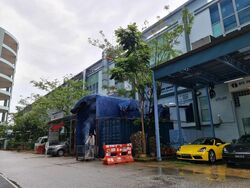 Enterprise Hub (D22), Factory #497765871